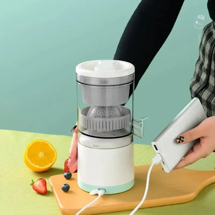 Adkartz™ Rechargeable Portable Citrus Juicer USB Wireless